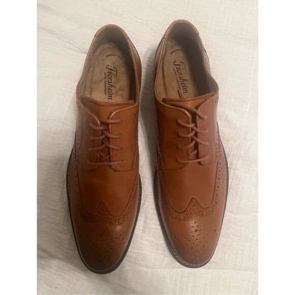 Florsheim Montinaro Wingtip Oxford for Men NEW - Picture 3 of 7
